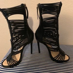 Vince Camuto  Gladiator heels